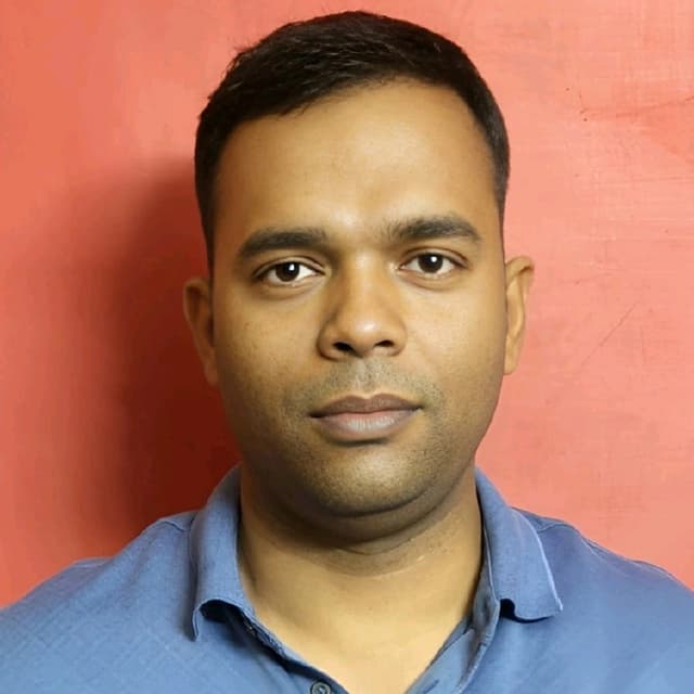 Neerav Saxena