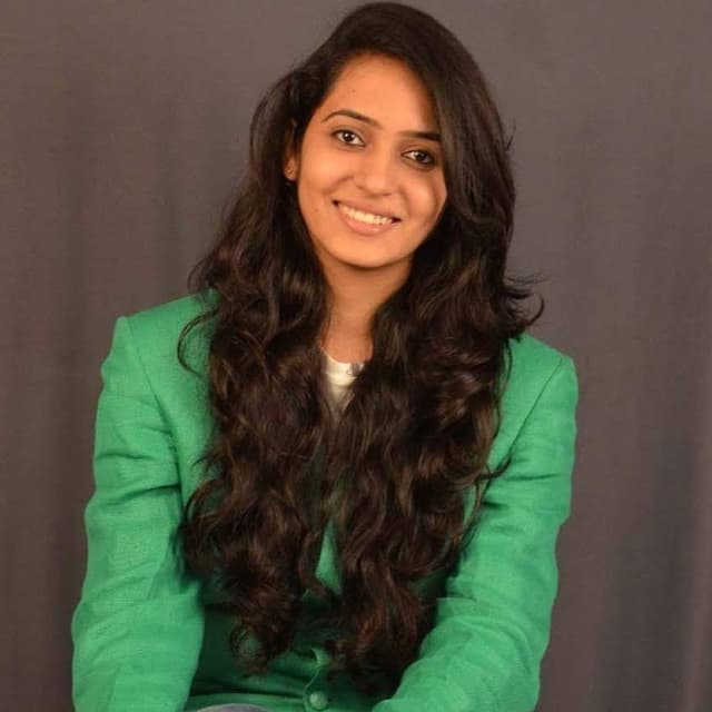 CA Neha Jain