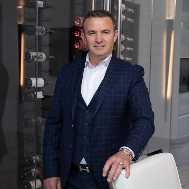 NICK KOLEC NDOJA