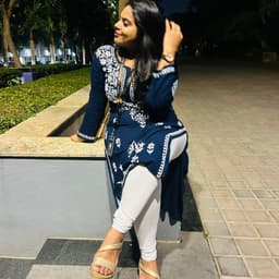 Niharika S