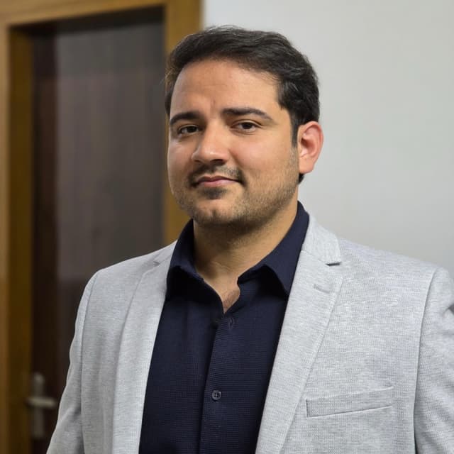 Nikhil Badhautiya 