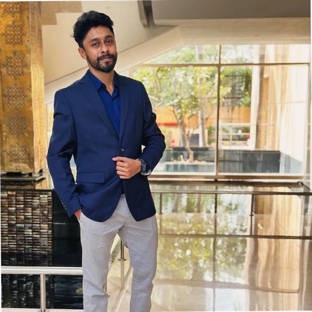 Nikhil Narayan