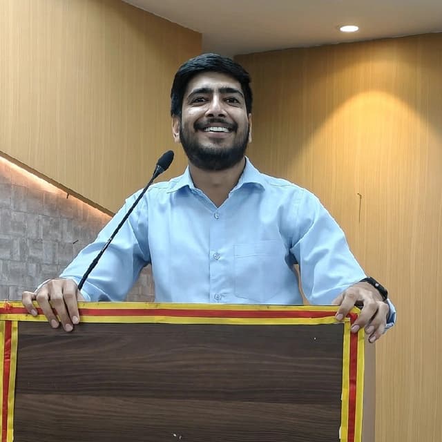 Nikhil Garg