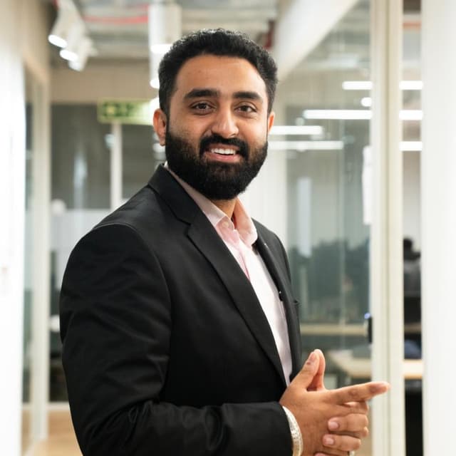 Nikhil Garg