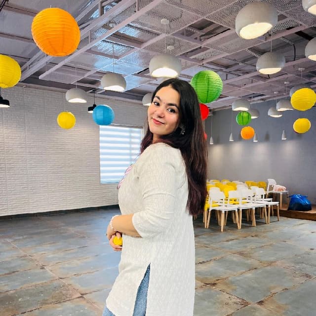 Nikita  Dhingra