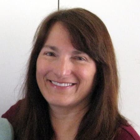 Nina Lewis