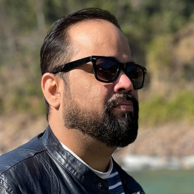 NIRAJ UPADHYAY