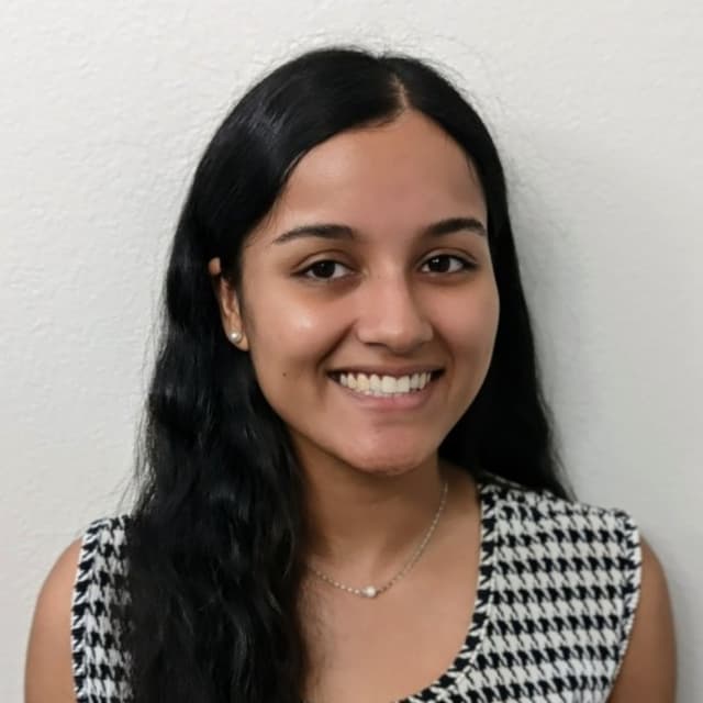 Nisha Mandujano