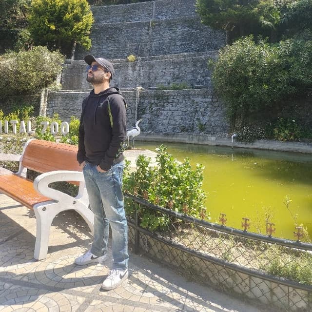 Nitesh Pandey