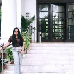Nitya Oberoi