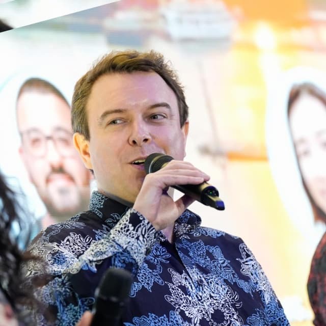 Oliver Woods