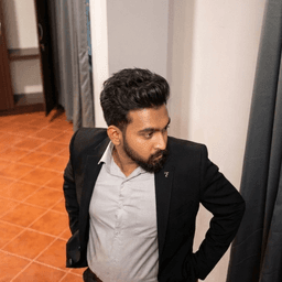 Omkar Haldavnekar