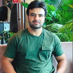 Ovais Pir