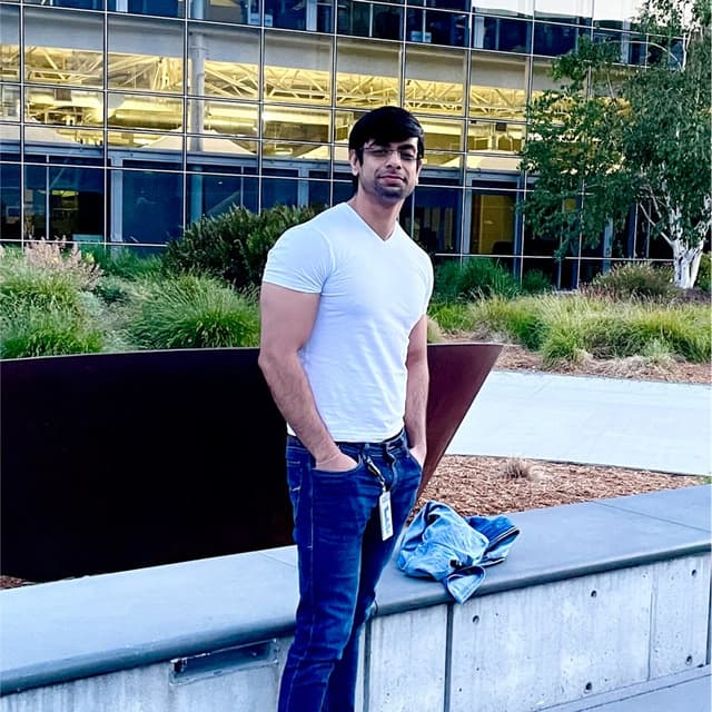 Pallav M.