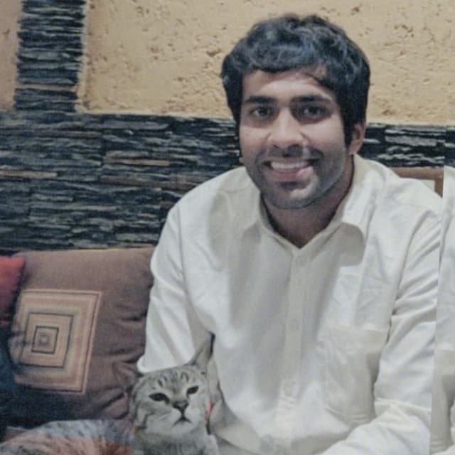 Paras Arya