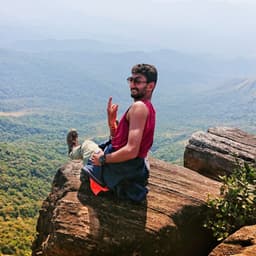 Parihar Naresh Singh