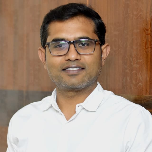 Pavan V