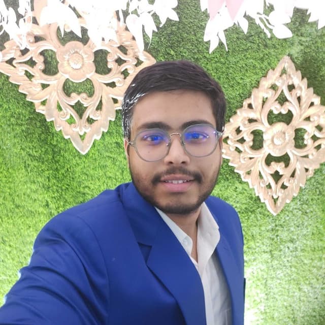 Pavan  B