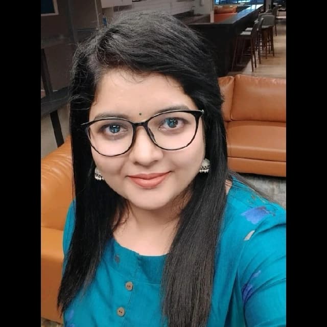Pooja Lipare