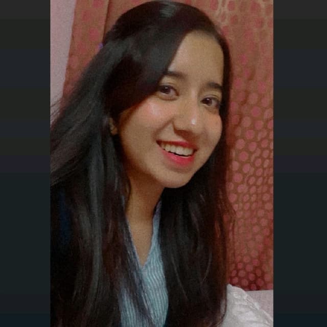Pooja Mahajan