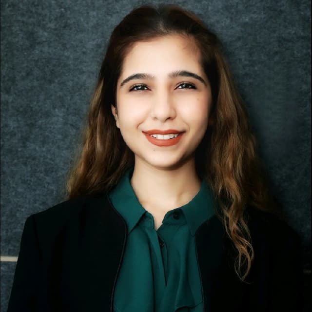 Pooja Lakhani