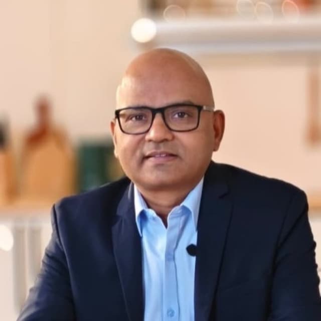 Praba Santhanakrishnan