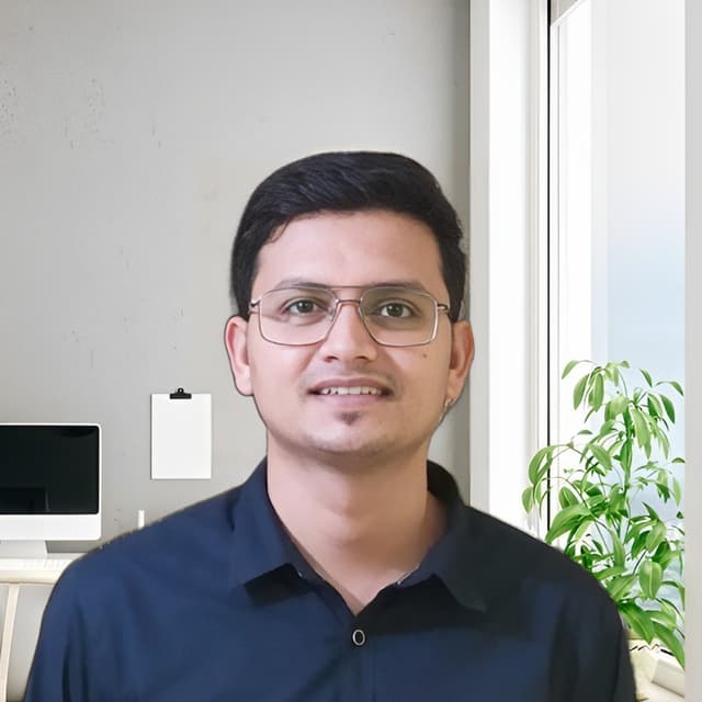 Pradip Nichite