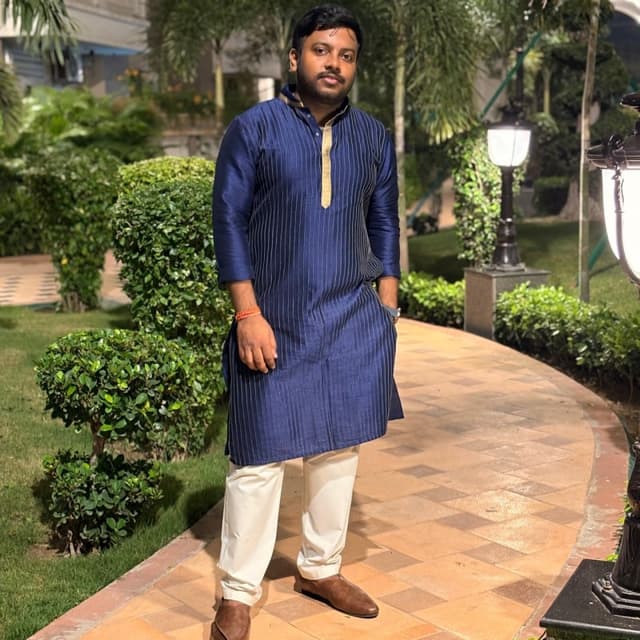 SUMIT PRAKASH GUPTA