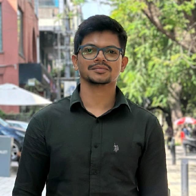 Prateek  Thakare