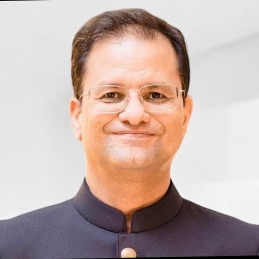  Praveen Mukim