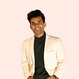 Pravek Yadav