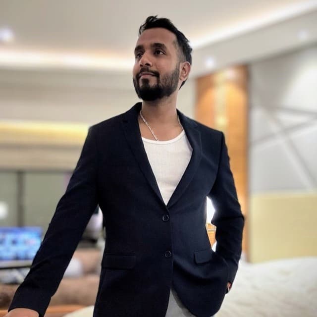 Priyanshu Saxena