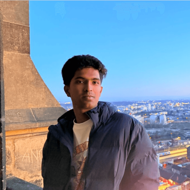 Punarv Dinakar