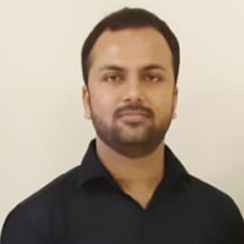 Qamar Khan