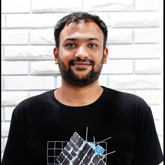 Sriram R.