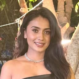 R Vishnu Priya