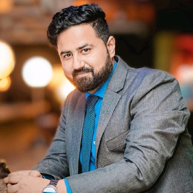 Rajnikant Tiwari