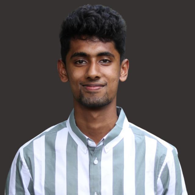 Rakesh  Nandhaa KS