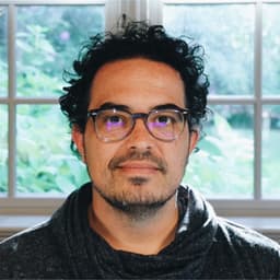 Rapha Vasconcellos