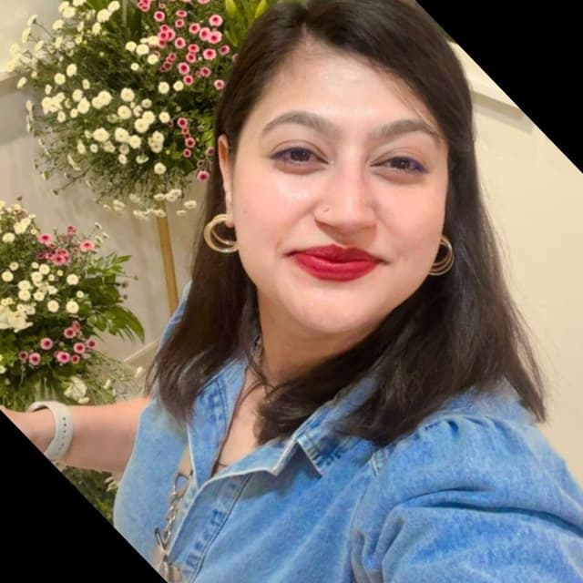 Rashi Bhatia 