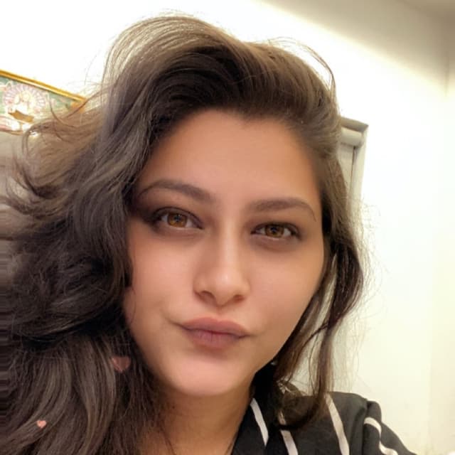 Rashmi P.