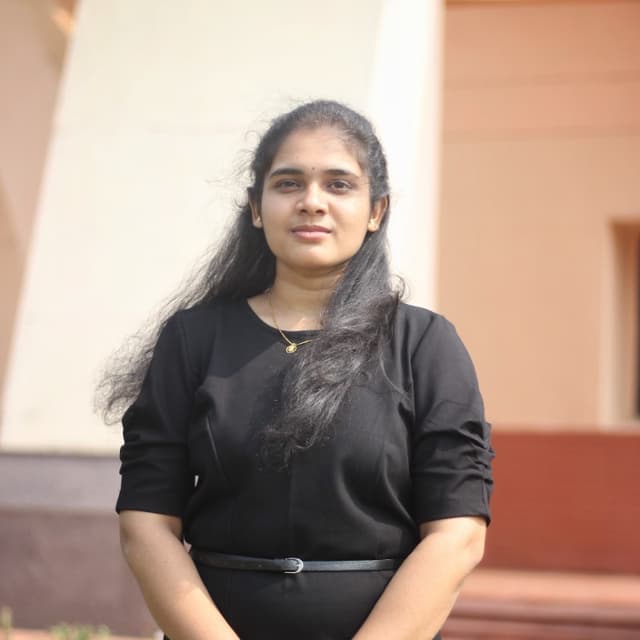Ravalika Vanga
