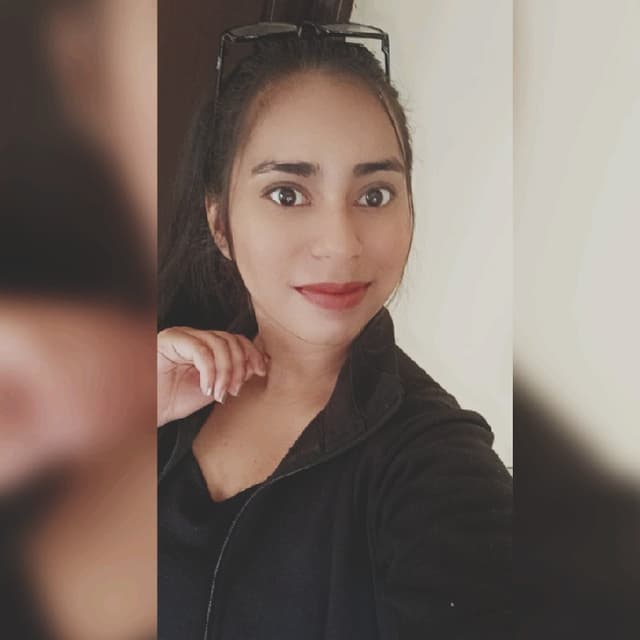 Riya Saini