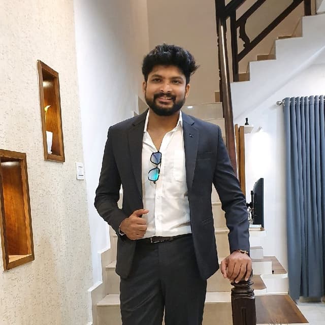 Robin Tharayil