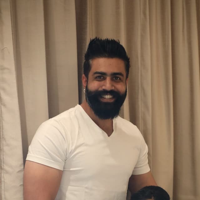Rohit R.