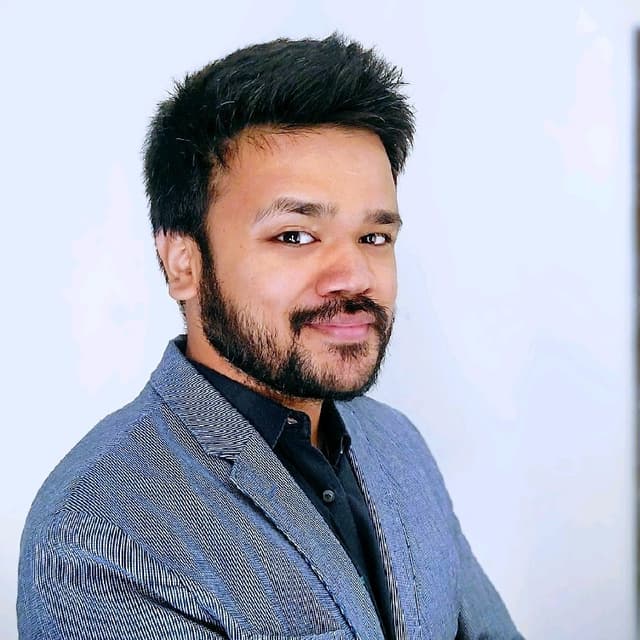 Romesh  Rawat