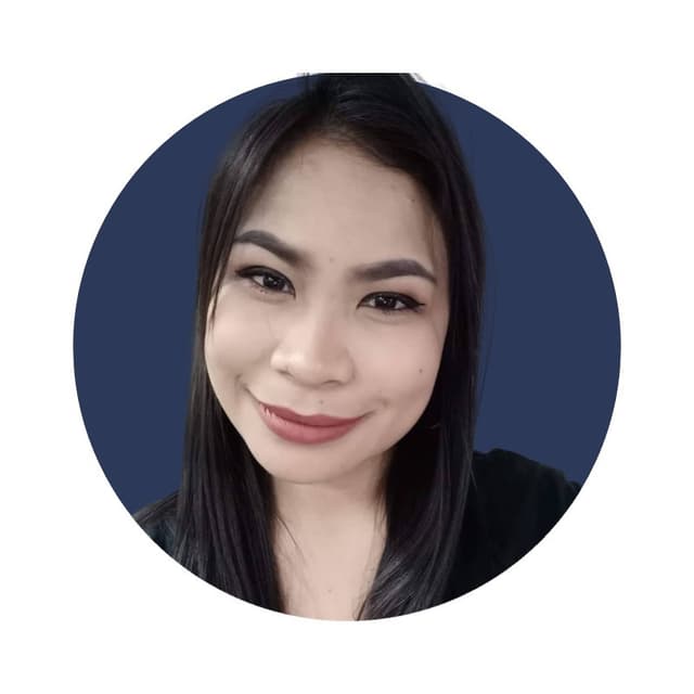 Roselyn B.