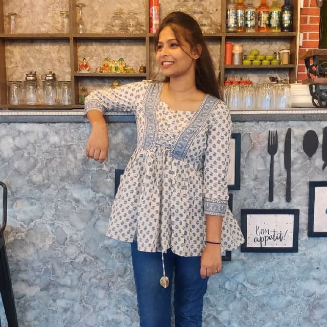 Roshni Singh