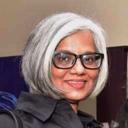 Ruchi Dhillon 