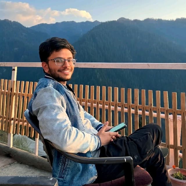 Rushabh Daxini